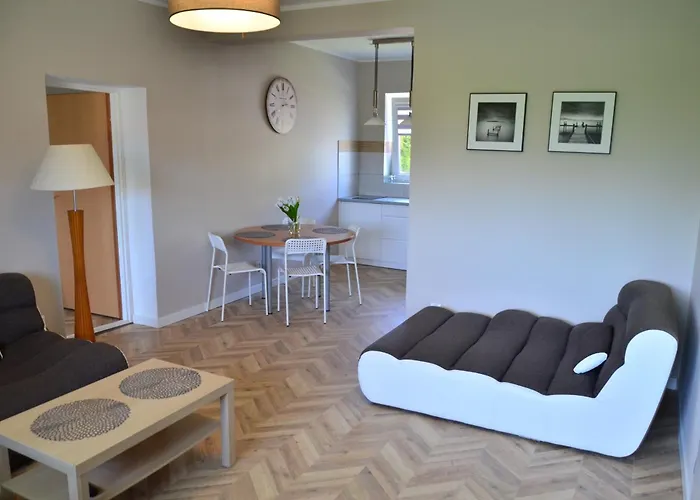 Grafit 홈스테이 *